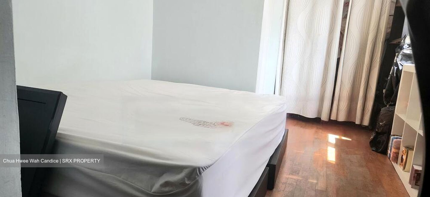 Florence Road (D19), Terrace #458711541